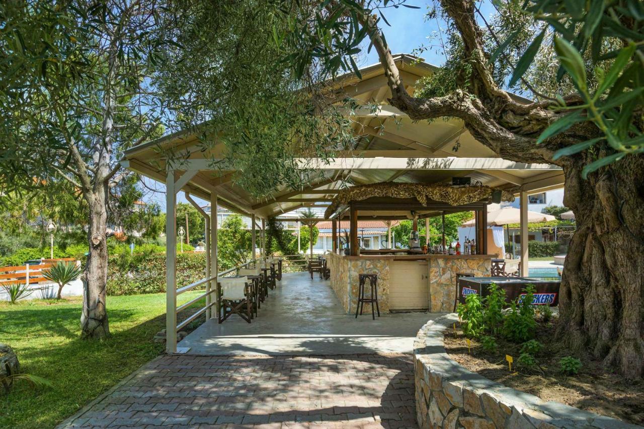 חניוטי Nikiforos Village מראה חיצוני תמונה